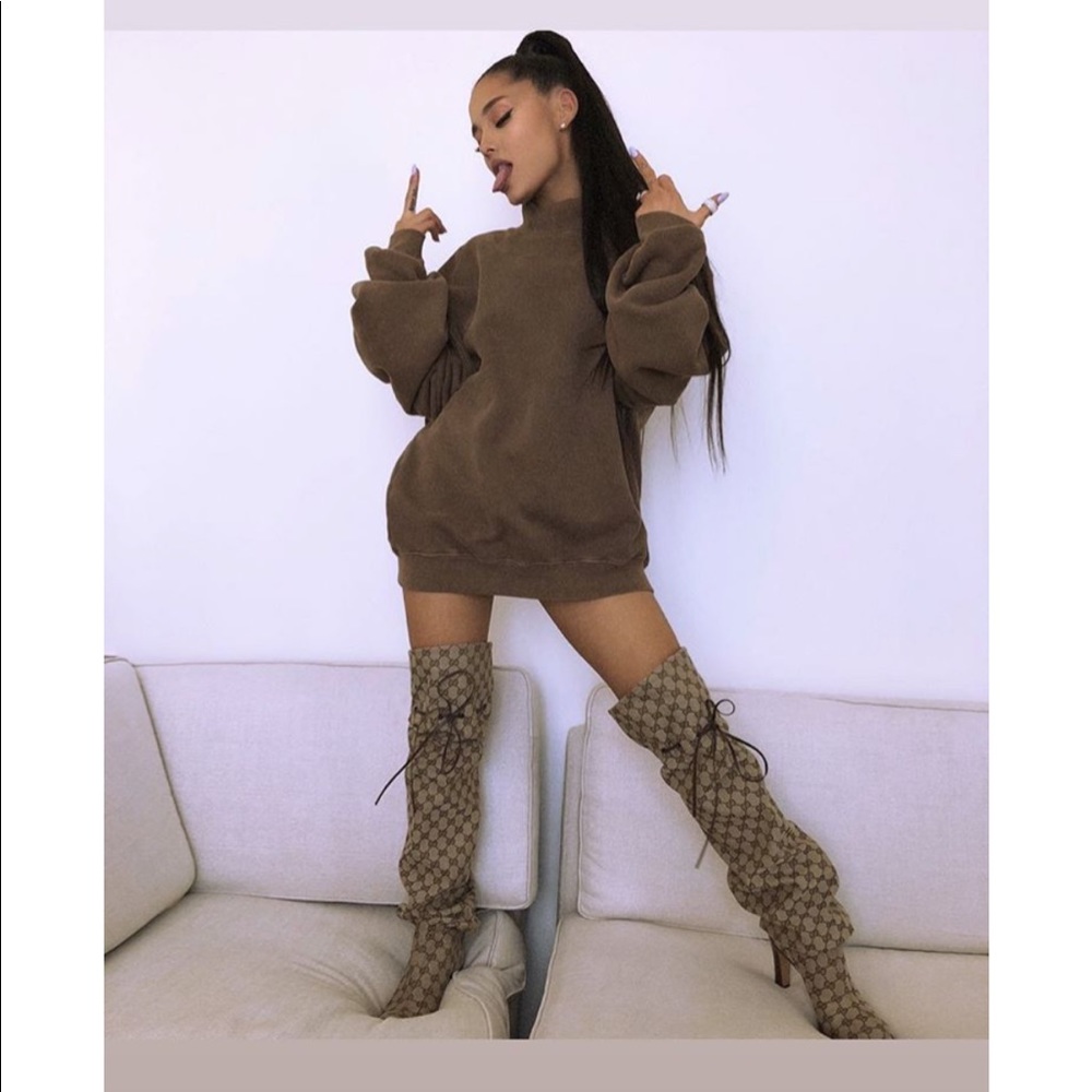 🔥GUCCI MONOGRAM HEELED BOOTS🔥